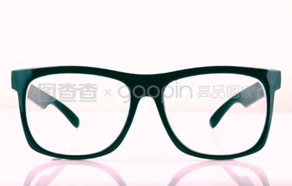 復古眼鏡 時尚與經典的完美融合